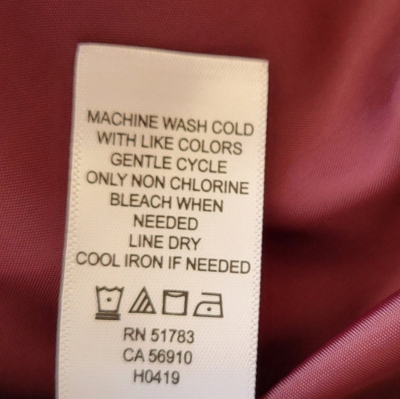 Maurices Plaid Burgundy Maroon Vest Size XS - Picture 8 of 8